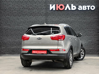 2014 Kia Sportage III Рестайлинг, серебристый, 1350000 рублей, вид 4