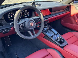 2025 Porsche 911 Carrera 4 GTS VIII (992) Рестайлинг, чёрный, 25310000 рублей, вид 5