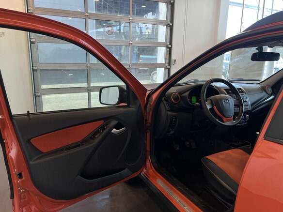 2018 Lada (ВАЗ) Kalina Cross II, оранжевый - вид 19