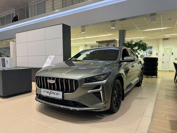 2026 Geely Preface I, зелёный