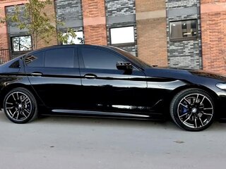 2017 BMW 5 серии 530i VII (G30/G31/G38), чёрный, 3999999 рублей, вид 3