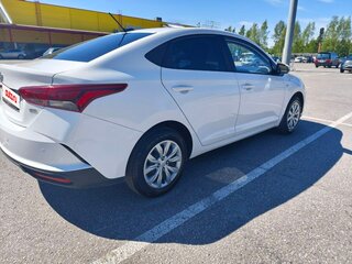 2021 Hyundai Solaris II Рестайлинг, белый, 1700000 рублей, вид 4