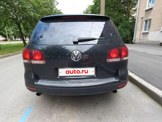 2008 Volkswagen Touareg I Рестайлинг, чёрный, 1900000 рублей, вид 2