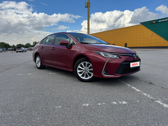 2019 Toyota Corolla XII (E210), красный - вид 4