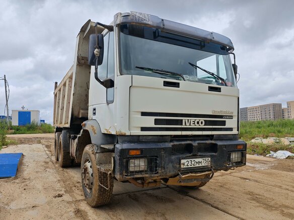2004 Iveco EuroTrakker, белый, 850000 рублей - вид 4