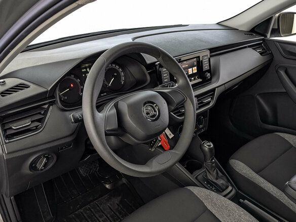 2021 Skoda Rapid II, серый, 1520000 рублей - вид 14