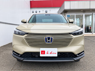 2023 Honda Vezel II, бежевый, 1680000 рублей, вид 2