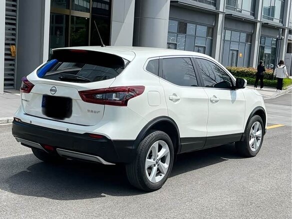 2023 Nissan Qashqai II Рестайлинг, белый - вид 4