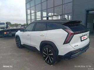 2024 Geely Atlas II, белый, 2480000 рублей, вид 5