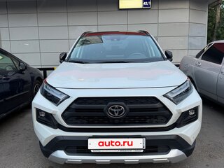2025 Toyota RAV4 V (XA50), белый, 3950000 рублей, вид 2
