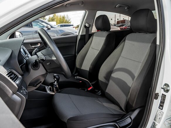 2020 Hyundai Solaris II Рестайлинг, белый - вид 12