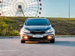 2013 Kia Ceed II, коричневый, 960000 рублей, вид 3