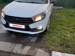 2016 Lada (ВАЗ) Vesta I, белый, 800000 рублей, вид 3
