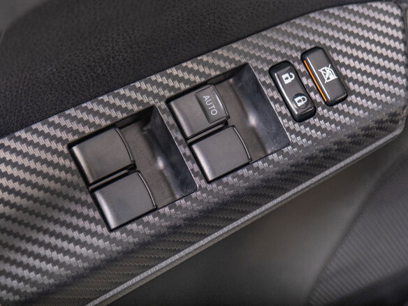 2013 Toyota RAV4 IV (XA40), чёрный, 1999000 рублей - вид 7