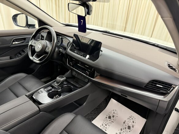 2021 Nissan X-Trail IV, белый, 3299900 рублей - вид 13