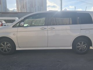 2010 Toyota ISis I Рестайлинг, белый, 830000 рублей, вид 4