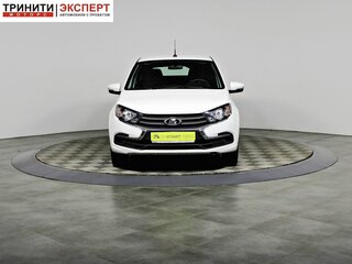 2022 Lada (ВАЗ) Granta I Рестайлинг, белый, 837000 рублей, вид 2
