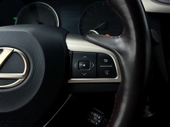 2021 Lexus RX 300 IV Рестайлинг, чёрный, 5750000 рублей - вид 14