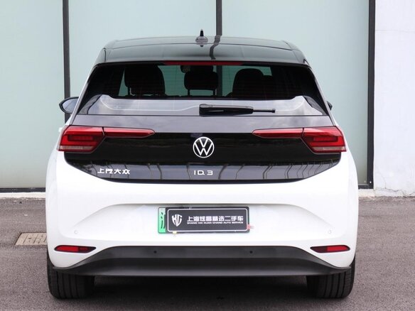 2024 Volkswagen ID.3 57.3 kWh I, белый, 2364505 рублей - вид 5