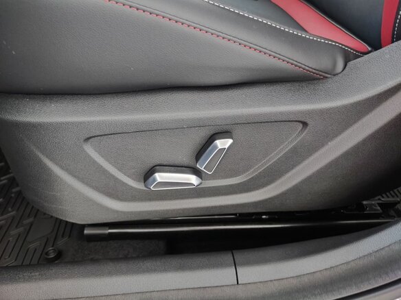 2026 Geely Coolray I Рестайлинг 2, фиолетовый - вид 8