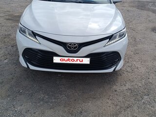 2020 Toyota Camry VIII (XV70), белый, 2550000 рублей, вид 4