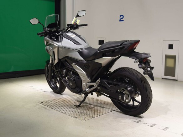 2024 Honda NC 750X, серый - вид 5