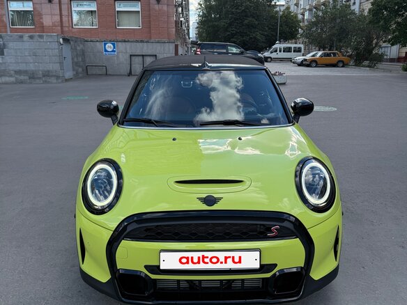 2021 Mini Cabrio Cooper S III Рестайлинг 2, зелёный, 3990000 рублей - вид 6