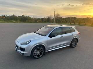 2014 Porsche Cayenne S II Рестайлинг (958), серебристый, 2870000 рублей, вид 2