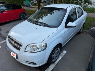 2011 Chevrolet Aveo I Рестайлинг, белый, 690000 рублей, вид 1