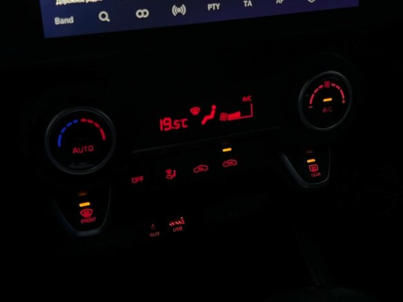 2018 Kia Rio X-Line IV, серебристый, 1279000 рублей - вид 16