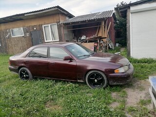 1998 Mazda 626 V (GF), красный, 143000 рублей, вид 2