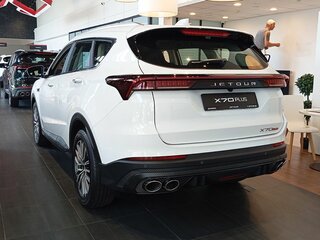 2026 Jetour X70+ I Рестайлинг, белый, 3499000 рублей, вид 4