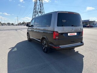 2020 Volkswagen Multivan T6 Рестайлинг, чёрный, 7980000 рублей, вид 4