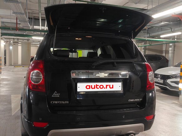 2011 Chevrolet Captiva I, чёрный, 750000 рублей - вид 6