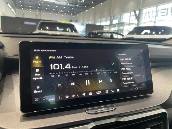 2020 Geely Coolray I, красный, 1540000 рублей - вид 18