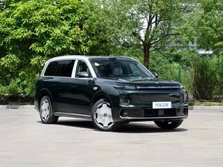 2026 Leapmotor D19 64 kWh, зелёный, 6600206 рублей, вид 3