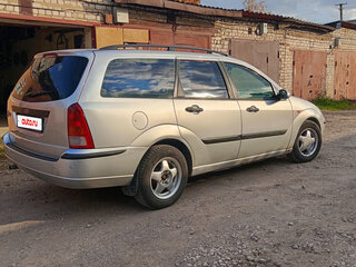 2003 Ford Focus I Рестайлинг, серебристый, 290000 рублей, вид 3