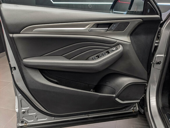 2021 Haval F7 I, серый, 1835000 рублей - вид 18