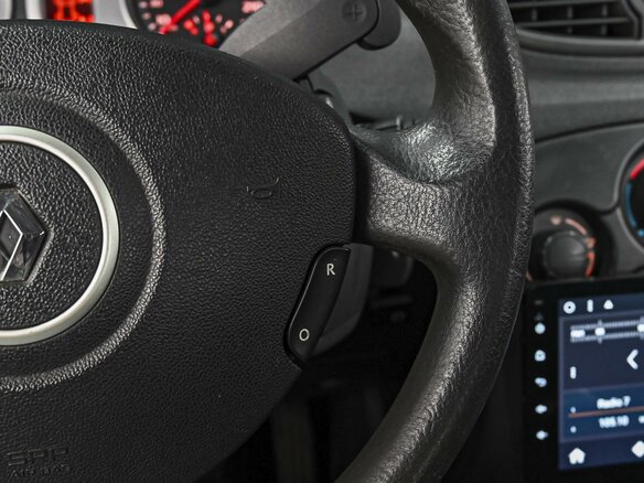 2007 Renault Clio III, чёрный, 575000 рублей - вид 17