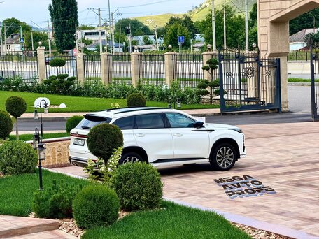 2024 Changan CS75 Plus III, белый, 2950000 рублей, вид 5