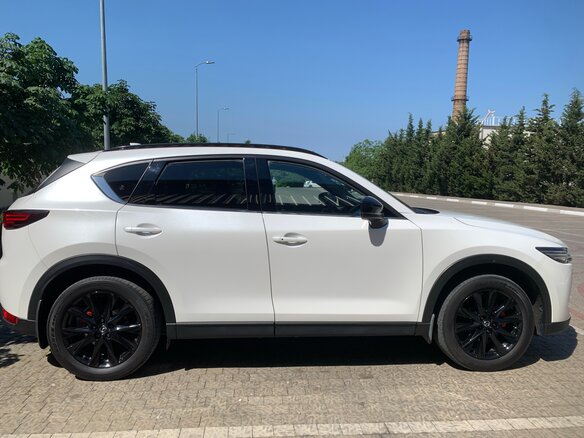 2020 Mazda CX-5 II, белый, 4000000 рублей - вид 3