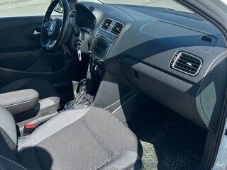 2019 Volkswagen Polo V Рестайлинг, белый, 1365000 рублей, вид 5