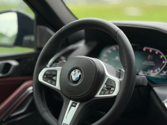 2021 BMW X6 30d III (G06), чёрный - вид 12