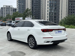 2022 Kia K3 II (China Market), белый, 1480500 рублей, вид 5