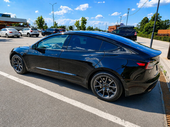 2019 Tesla Model 3 Long Range I, чёрный, 3100000 рублей - вид 2