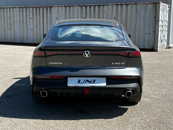 2024 Changan UNI-V I, серый - вид 5
