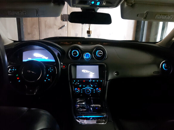 2012 Jaguar XJ IV (X351), чёрный, 1950000 рублей - вид 6