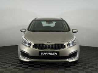 2017 Kia Ceed II Рестайлинг, серебристый, 1420000 рублей, вид 3