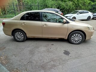 2010 Toyota Corolla Axio X (E140, E150) Рестайлинг, золотистый, 770000 рублей, вид 2