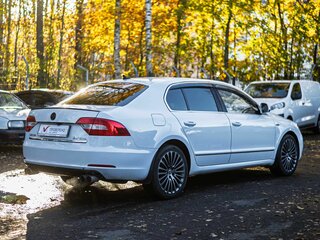 2014 Skoda Superb II Рестайлинг, белый, 900000 рублей, вид 2